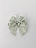Large Claire Bow