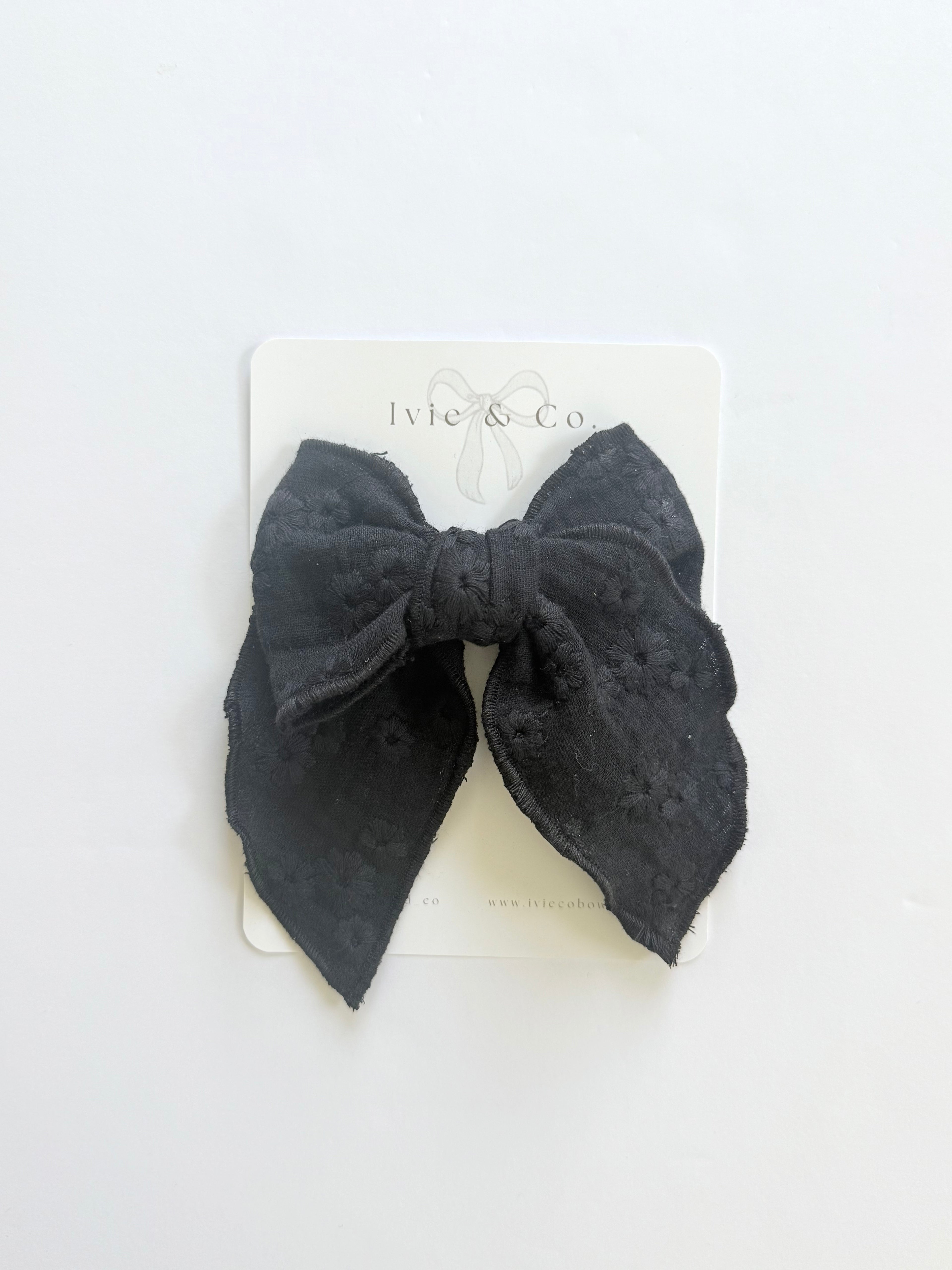 Large Josephine Bow